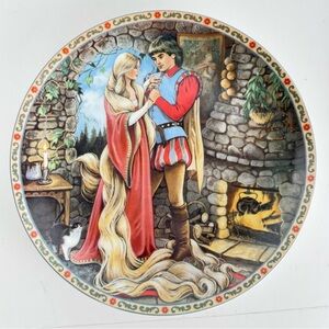 1988 Edwin M. Knowles Decorative Plate with Rapunzel Fairytale Scene 8.5"